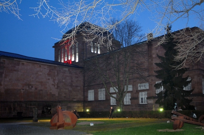 NatHalie Braun Barends's Contemporary Installation - PHaradise Light Installation at Kunsthalle Mannheim Billingbau