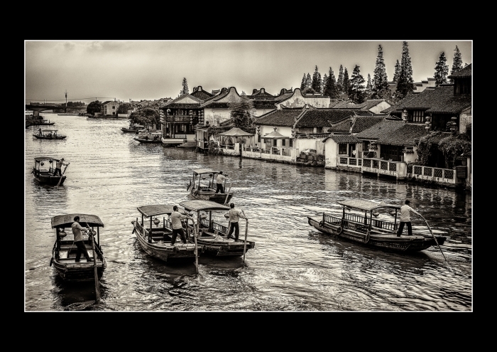 E-Moderne Gallerie's Contemporary Photography - The Chinese Venice - Zhujiajiao