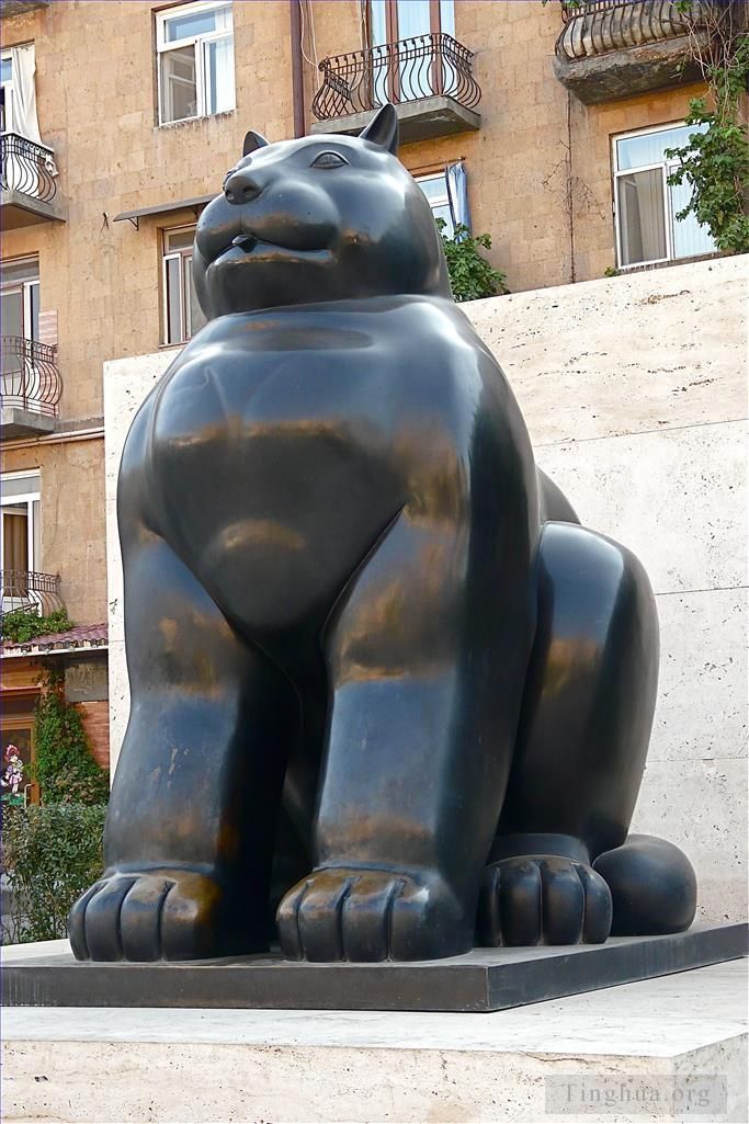 Fernando Botero's Contemporary Sculpture - Armenia Yerevan