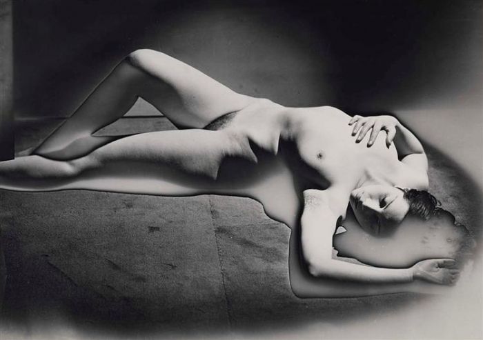 Man Ray's Contemporary Photography - Primacy of matter over thought 1929