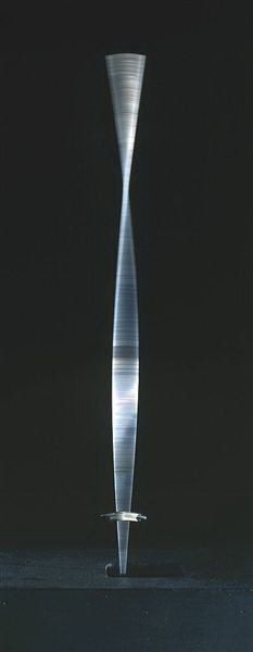 Naum Gabo's Contemporary Sculpture - Kinetic construction standing wave 1920