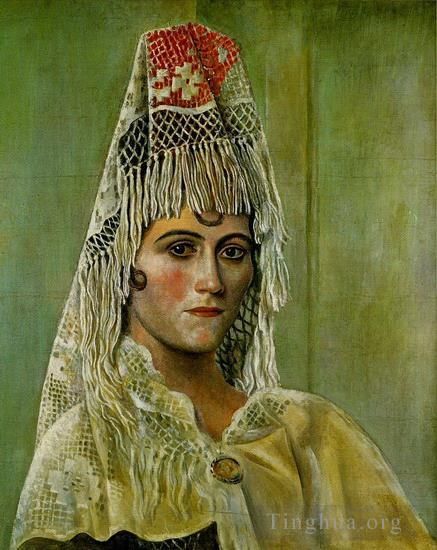 Pablo Picasso's Contemporary Oil Painting - Olga Kokhlova a la mantille 1917
