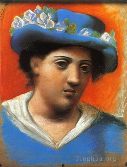 Pablo Picasso's Contemporary Various Paintings - Femme au chapeau bleu a fleurs 1921