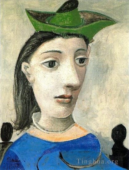 Pablo Picasso's Contemporary Various Paintings - Femme au chapeau vert 2 1939