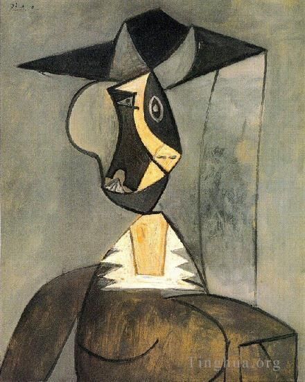 Pablo Picasso's Contemporary Various Paintings - Femme en gris 1942