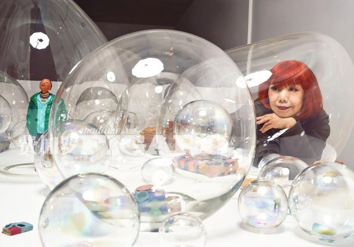 Tian He's Contemporary Sculpture - Bubble Series on Scene Exhibition