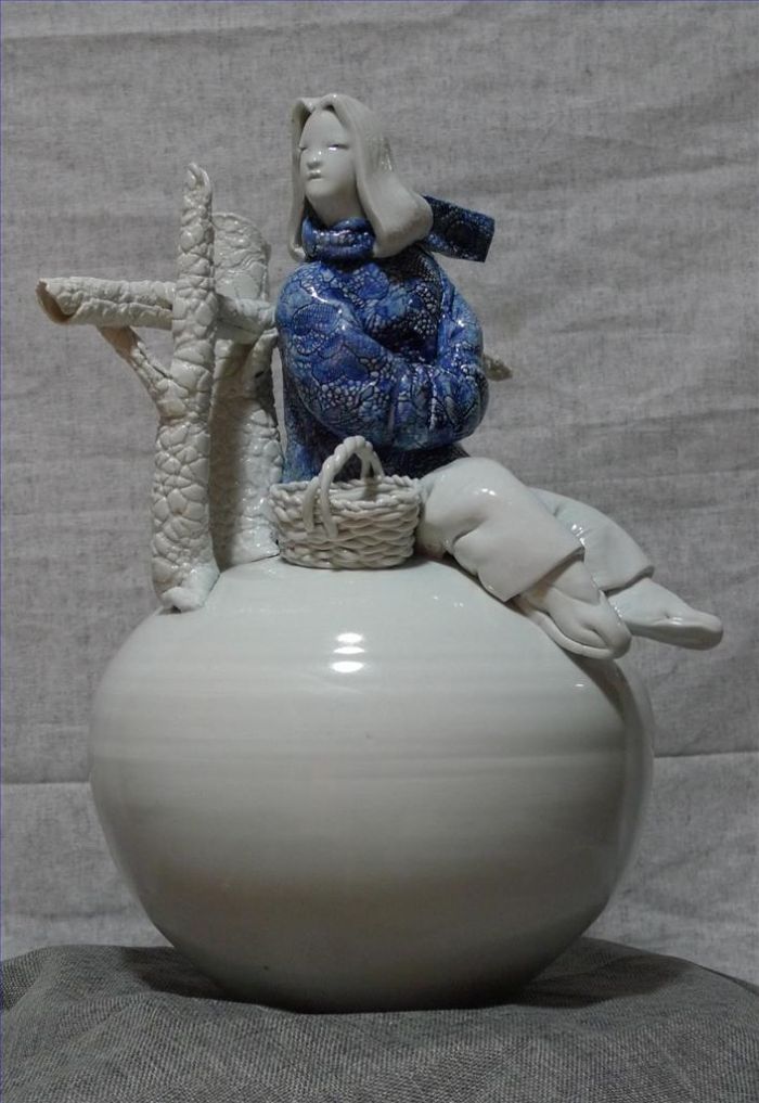 Xiao Xiaoqiu's Contemporary Sculpture - Blue and White Porcelain