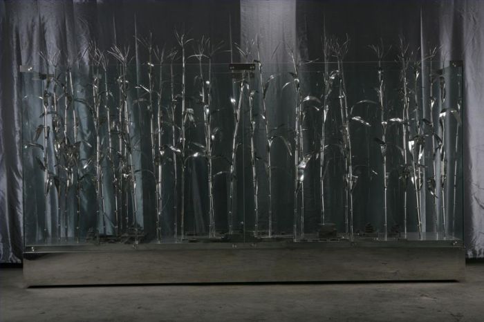 Yu Xiangming's Contemporary Installation - Test Field Axle Wire 1