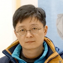 Artist Zhu Jian