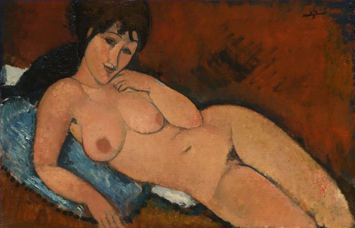 Amedeo Modigliani Oil Painting - nude on a blue cushion
