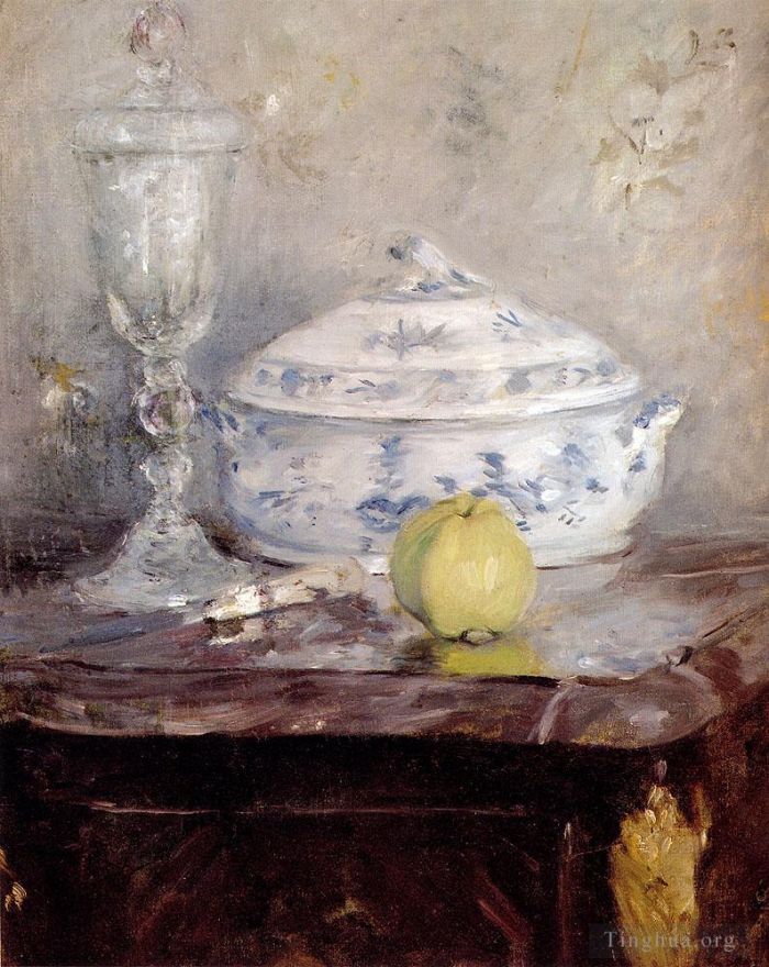 Berthe Morisot Oil Painting - Tureen And Apple still life