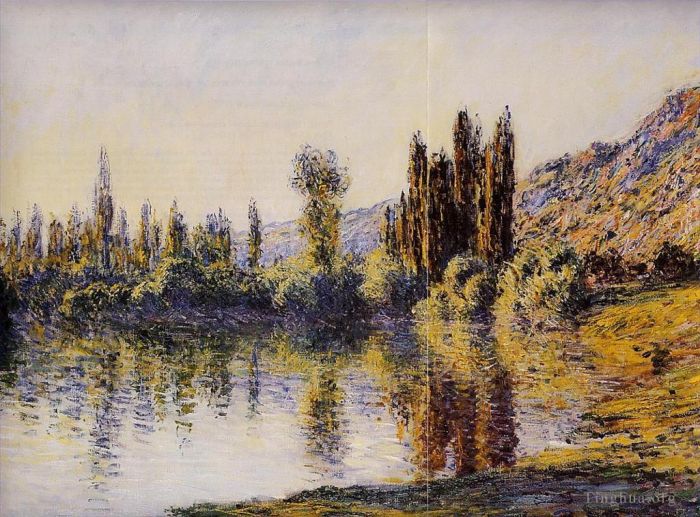 Claude Monet Oil Painting - The Seine at Vetheuil