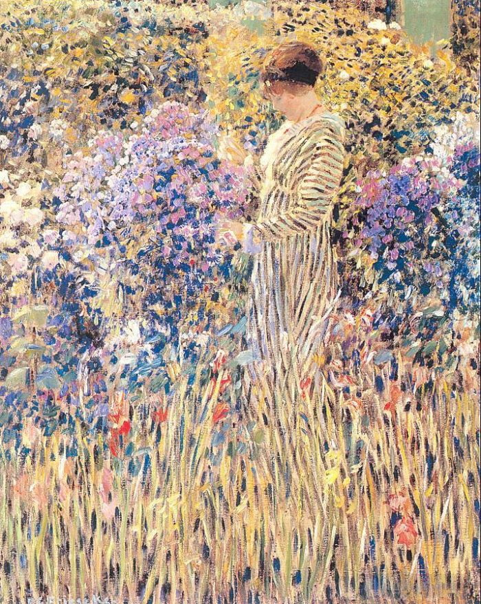 Frederick Carl Frieseke Oil Painting - Lady in a Garden